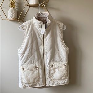 Reversible cozy vest!